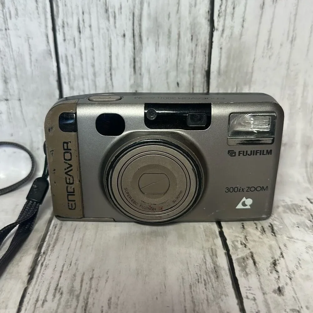 FujiFilm‎ Endeavor 300ix Zoom APS Point and Shoot Film Camera